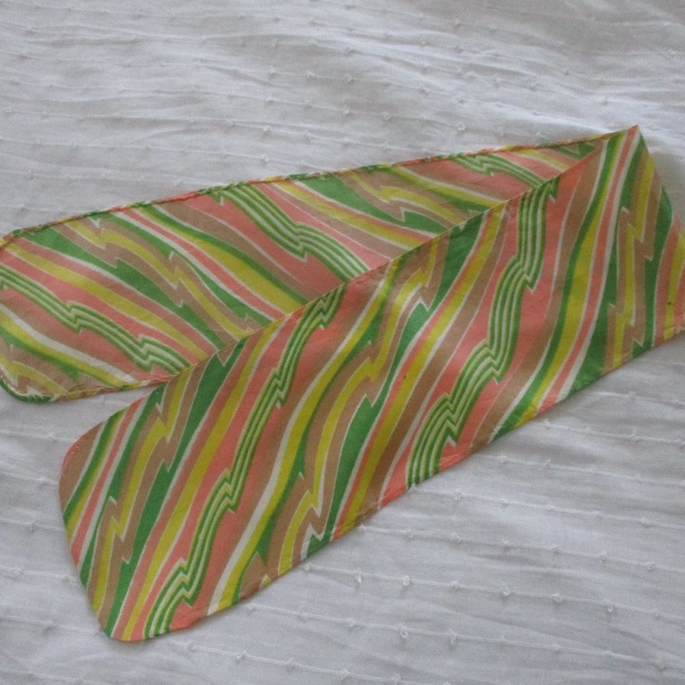 1990s peach & green petite scarf - Picture 2 of 7
